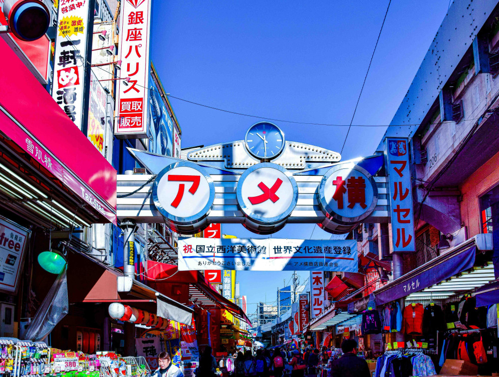 Shopping Street Ameyoko Ramai Didatangi Pelancong Berburu Barang Diskon di Tengah Lonjakan Harga